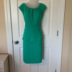 Green dress size 8